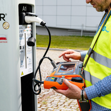 Medidor multifunción de parámetros de instalaciones eléctricas Sonel MPI-540